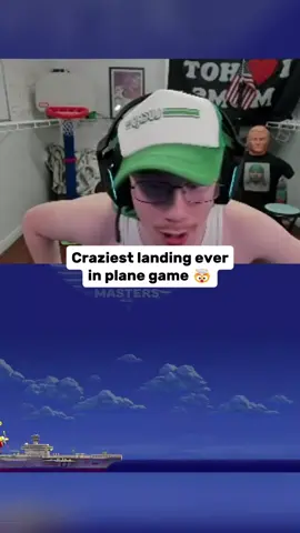 Craziest landing ever in plane game 🤑 #streamer #kickstreaming #planegame 