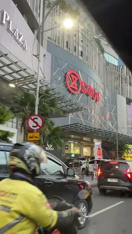 surabaya sore💗 #surabaya  #tunjunganplaza  #surabayatiktok 