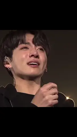 Jungkook is so  ginuine and kind hearted🥹 our precious kookie😍💜#creatorsearchinsights  #jungkook #jk #fyi 