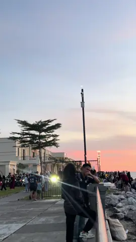 Tempat baru untuk nyore” di makassar🤩🫀 #makassar #makassarbosku #cpimakassar #pantailosari #makassarhits #sunsetvibes 