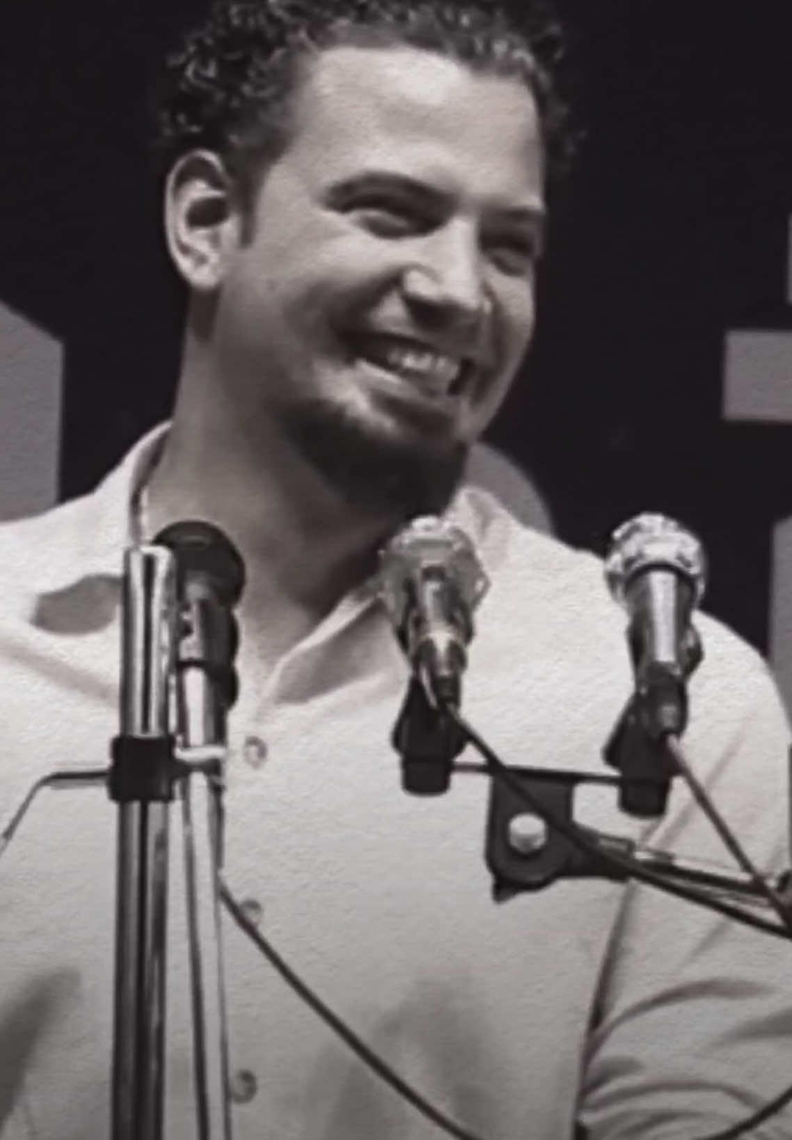 عرضوا علي وجهك صحت قابل،، #صفاء_الصمت  #الشاعر_صفاء_الصمت 