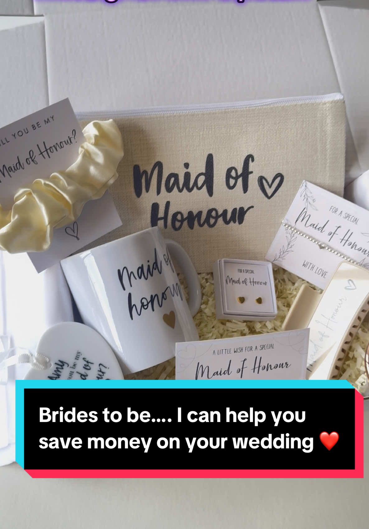 Brides to be…. I can help you save money on your wedding ❤️ #brides #bridesoftiktok #bridetobe #brideonabudget #bride2025 #bride2026 #engagement 
