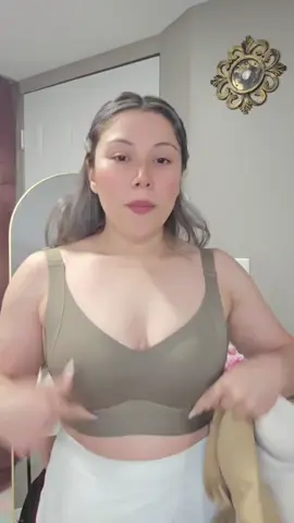 Los nuevos bra sin costuras te permiten eliminar las costuras de tu ropa