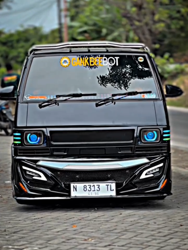 Mitsubishi pick up L300#mitsubishil300 #l300 #pickupmodifikasi #mitsubishi #mobilimpian #masukberandafyp 