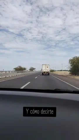 Cómo mirarte - Sebastián Yatra Y cómo decirte Que no quiero que este amor sea pasajero Que, de pronto, se dé un día y yo te espero El destino no nos tiene que importar #paisajeshermososconmúsica #paisajesnaturalesconmúsica #música #paisajeaesthetic #tavi_sptia #carretera #atardecer #letrasdecanciones #lyrics #comomirartesebastianyatra #tendencia 