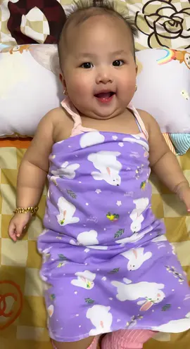 Dancing baby😂😅🤪 #aifilter #babydance #aiswaydance #babytiktok 