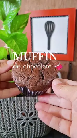 Muffin de chocolate 🍫 🍫  #recetas #bolo #muffins #chocolate #bolodechocolate #receitafacil #foryoupage #creatorsearchinsights 