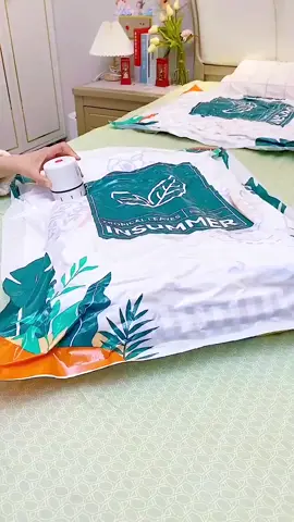 3300ksh 10pcs set  Vacuum compression storage bags (with electric pump) ▫️Material:  PA+PE material ▫️Thickness:  Single layer 9 wire ▫️Function:  Save space, Moisture and dust, Insect and moth ▫️ 1 Electric rechargeable pump  ▫️Extra large 100X90cm  Can hold about 11 kg quilt - 3pcs  ▫️Medium 80x60cm Can be loaded with thin quilts or coat-3pcs  ▫️Small 70x50cm Can hold thin clothing - 3pcs #tiktokkenya🇰🇪🇰🇪🇰🇪 #kenyantiktok🇰🇪 #creatorsearchinsights #viralkenya #householditems #goviral #fyp #fyyp 