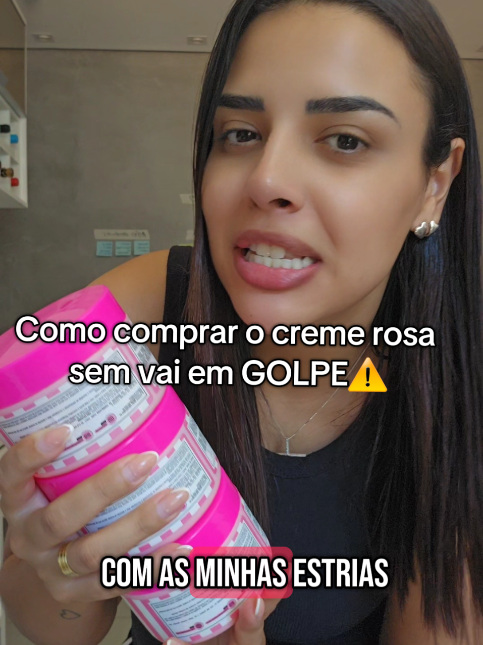 Respondendo a @clissy11 onde onde compro meus cremes rosas que estão eliminando todas as minhas estrias  #autoestima #mulherbrasileira #estriasbrancas #acabarcomestrias #mulheres #estrias #foliculite #flacidez #cremerosa #creme #celulite #autocuidado #produto #cuidado   