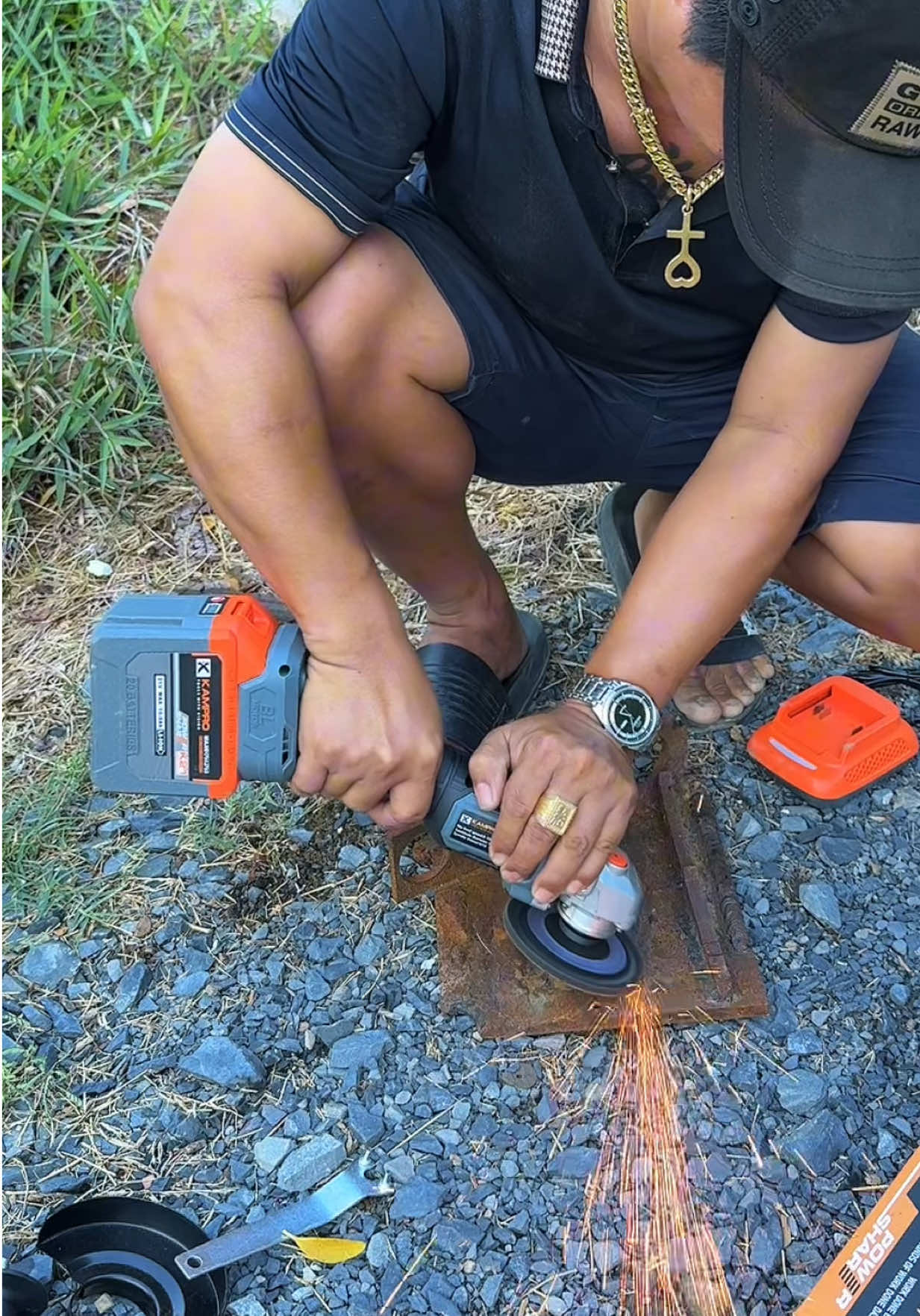 Kèo tri ân khách hàng gặp dịp siêu sale nữa thì giá rẻ thôi rồi #mộcmựcmẹo #iing #maycat #maycatcamtay #maymaigoc #maymai #maymaipin 