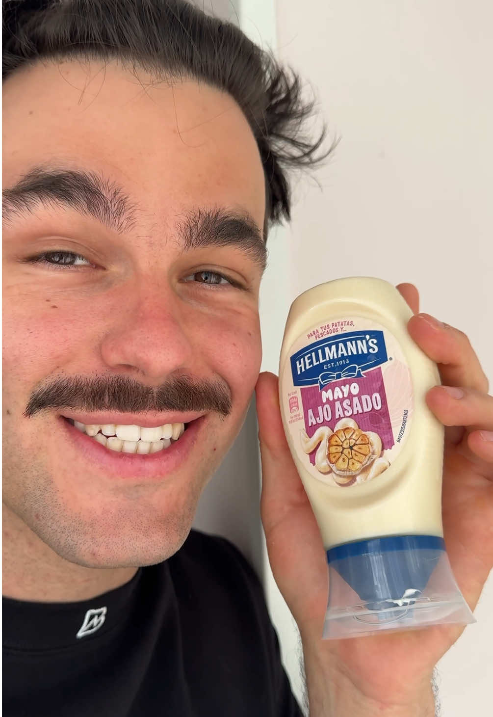 Publi.🧂Mi nueva mejor amiga en las barbacoas que me voy a gozar este verano 😮‍💨 #Hellmanns #ElToqueTop