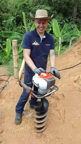 Cùng trai đẹp khoan đất thôi nào các bác ơi  #maykhoandat  #maykhoandattrongcay  #maykhoandatdaytay  #maykhoan  #vinmax