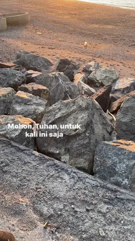 😫#haribersamanyasheilaon7 #liriklagu #xybca #sheilaon7 