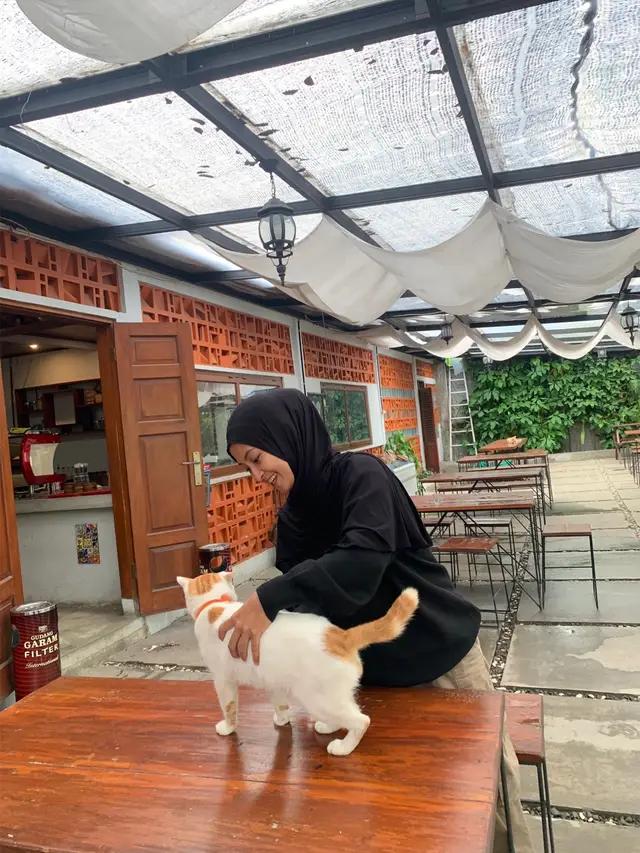 📍Cafe Pakuwon 46 coffee & food  10/10 enakkkkkpolllllll 🥹💗
