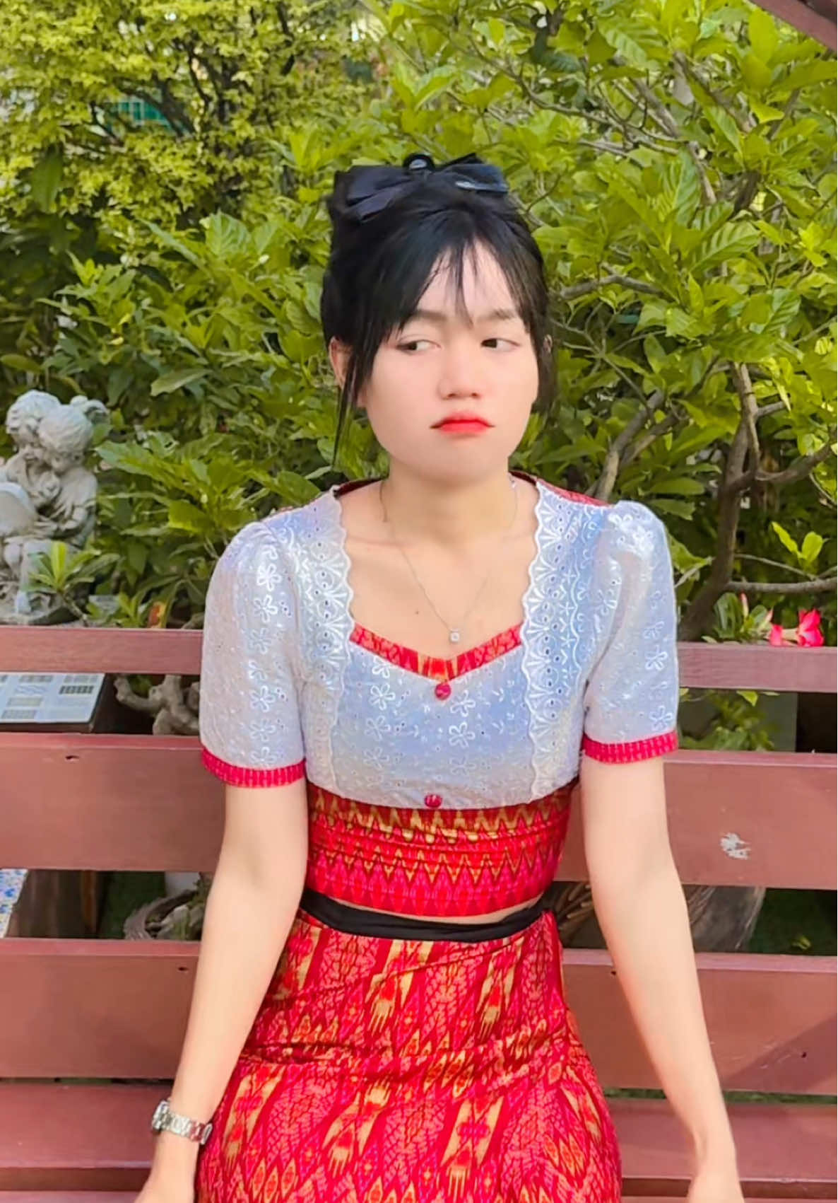တည်ငြိမ်းတတ်နေပီ🤭❤️🤍@𝐉𝐮 𝐉𝐮(Offical 2.3 𝐌)🇹🇭 