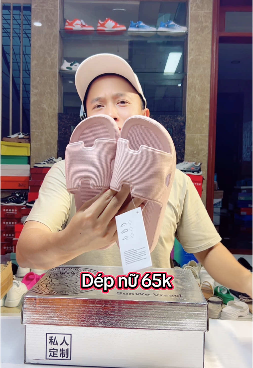 Dép lê màu đẹp, chất xịn, giá rẻ nè các b ơi #manhgiay #manhbangiay #depnu #depquaingang 