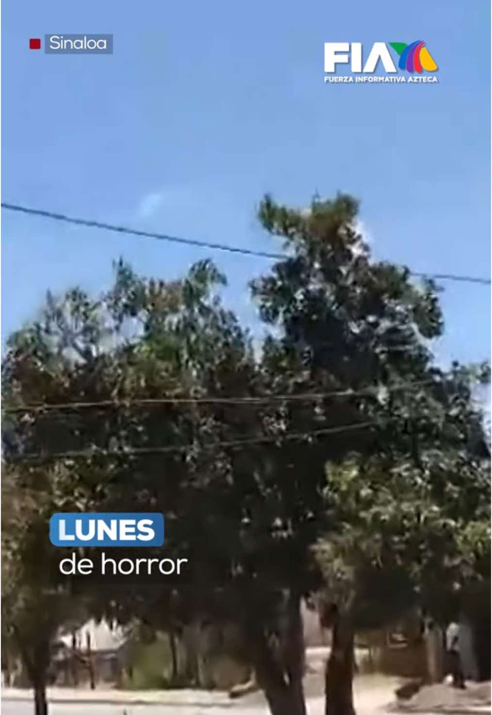 🚨 Momentos de tensión en Mocorito y Guamúchil, Sinaloa. Un convoy de camionetas blindadas conducidas por delincuentes aterrorizó a los residentes. Se reportaron varias bal4ceras en la zona, resultando en la trágica muert3 de un adulto y un menor. Viridiana Hernández con la información en #PrimeraLínea #AztecaNoticias #Noticias #Sinaloa #Mocorito #Guamúchil #FIA #TikTokInforma #LoViEnTikToK