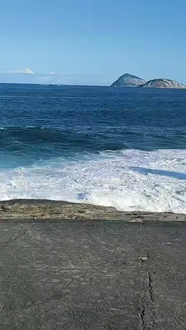 #praia #riodejaneiro #rj #mar #motivation #instrumental #reflexion #reflexão #dialindo #copacabana  #CreateWithEffects 
