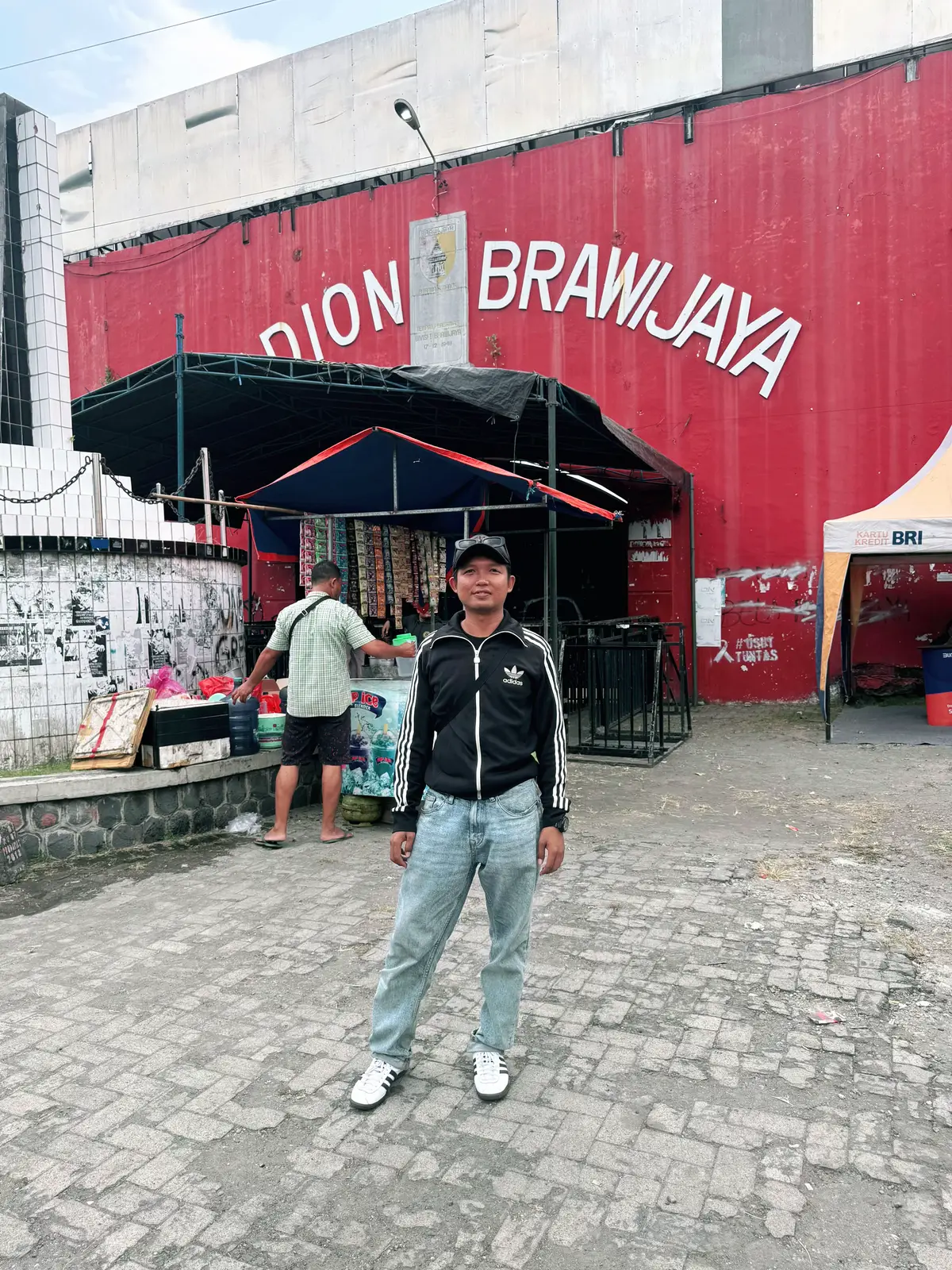 Bonek badmood invasi kediri #bonek #persebaya #awaydays #kediri 