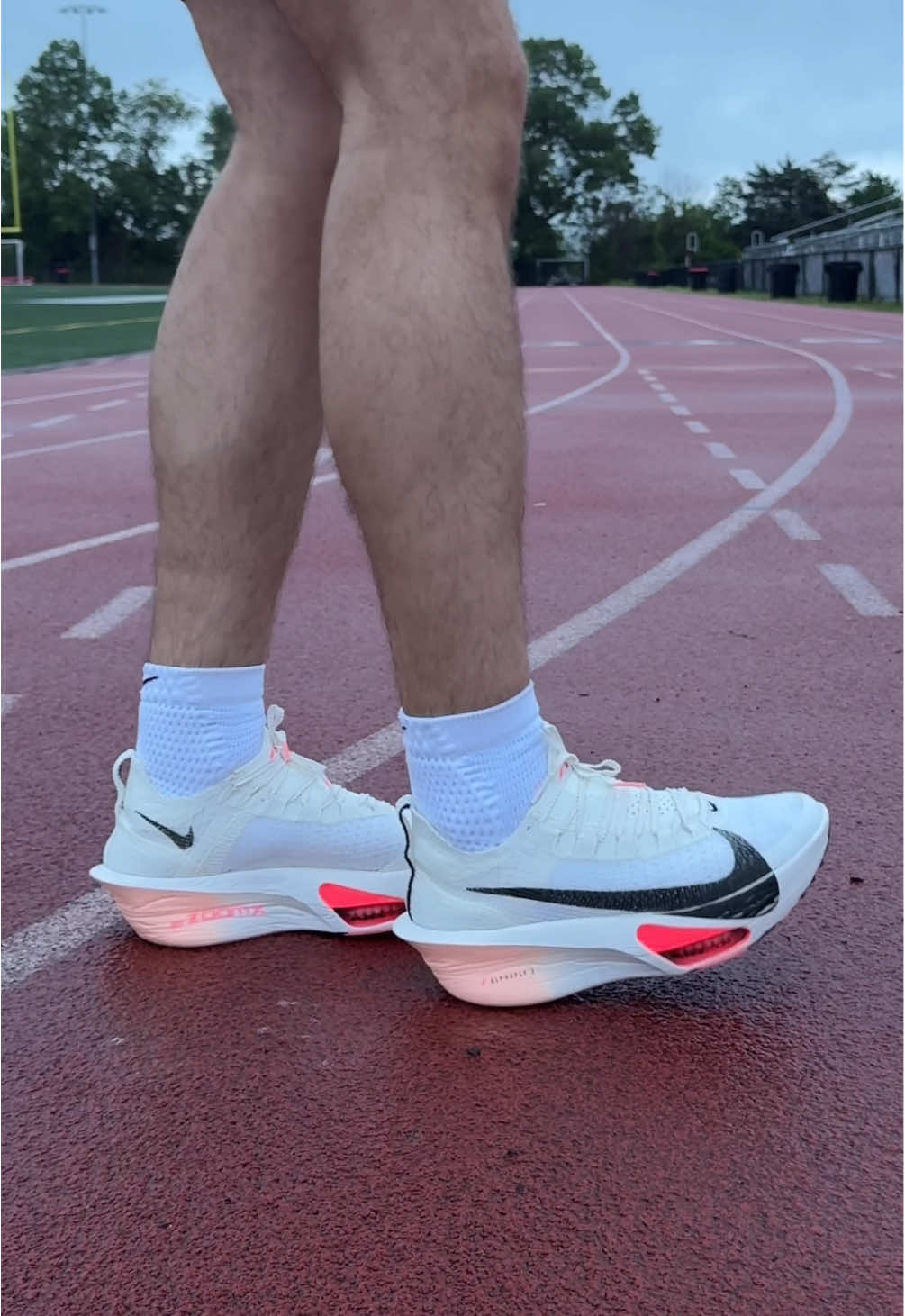 Nike Alphafly 3s 🏃🏻‍♂️💨 #creatorsearchinsights #Running #justdoit #alphafly3 #alpafly #run 
