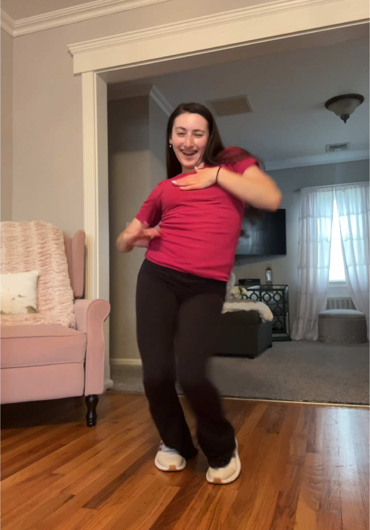 This song and dance is so amazing!!🥰💖@Meghan Trainor @Mimi Webb #mindreader #dancer #dance #meghantrainor #fyp #viralvideo #dancechallenge 