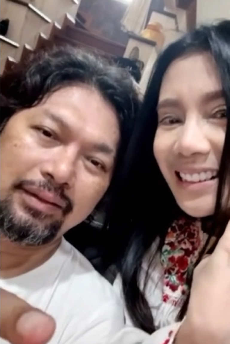 “ กาลครั้งหนึ่งนานมาแล้ว นานแสนนาน ถึงเวลา Rock and roll ตัวพ่อมาเจอกับฮิปฮอปแร็ปเปอร์ตัวพ่อทั้ง2  ขอบคุณ ลิลคิง และ P9D เจอกันเร็วเร็วนี้คะ FC  Lilking and P9D เตรียมเฮได้แล้วค่ะฝากแชร์เยอะเยอะขอบคุณครับ  *** เส้นทางลูกผู้ชาย 2 ( รับประกันความเดือดกว่าภาคแรก 1,000,000 เท่าแน่นอนเร็วเร็วนี้) #ก#กานต์วิภากรเ#เสกโลโซเ#เส้นทางลูกผู้ชายl#lusterentertainmentl#lilkingp#p9dl#loso