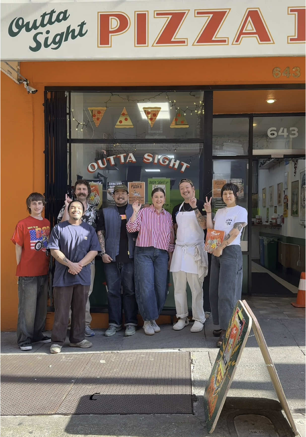 pov: you throw a pizza party with the coolest pizza shop in SF to celebrate your new cookbook!! thank you so much @OuttaSight! 🍕❤️
