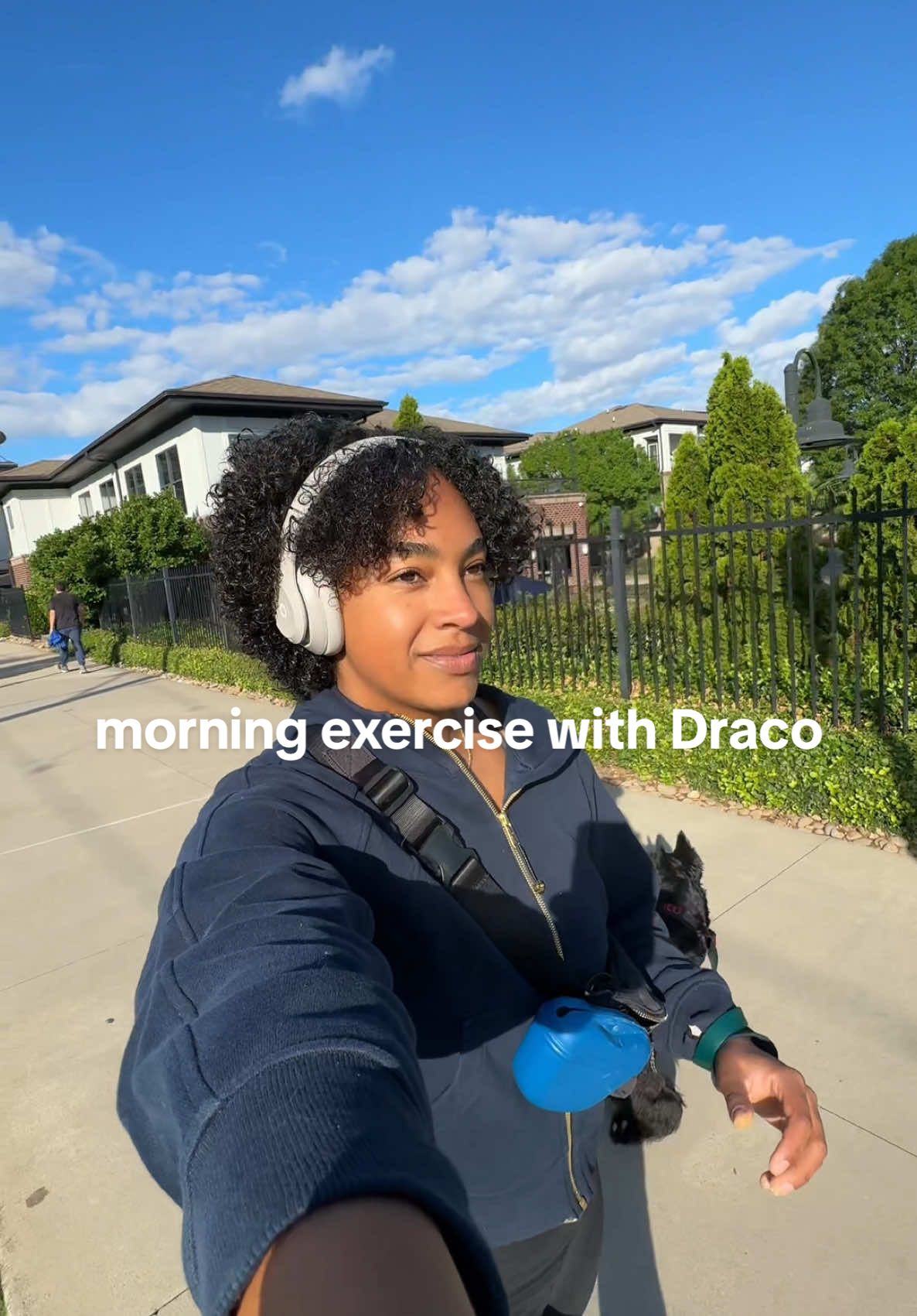 morning exercise with Draco (Comet gets exercised later) and feeding the pups breakfast🐾☀️ Native pet code: COMET for 20% off @Fera Pets @Spot & Tango @Native Pet @Spirited Paw @Pawfy #dogmom #doglifestyle #dogmorningroutine #dogmomlife 