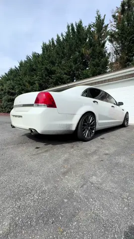 Cop car ASMR… if you wanna watch its first installment, check out the Patreon! #tomsrefurb 