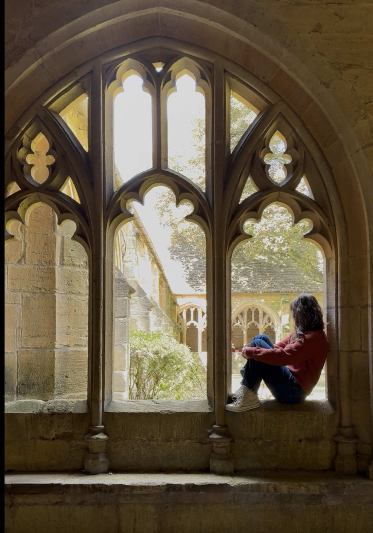 Oxford University aesthetic ✨☕️📚  Study with me at Oxford University… #oxford #oxforduni #oxforduniversity #oxfordstudent #oxfordlife #studytok #studymotivaton #harrypotter #harrypotteraesthetic #harrypottervibes #darkacademia #darkacademiaaesthetic #hermionegrangeraesthetic 