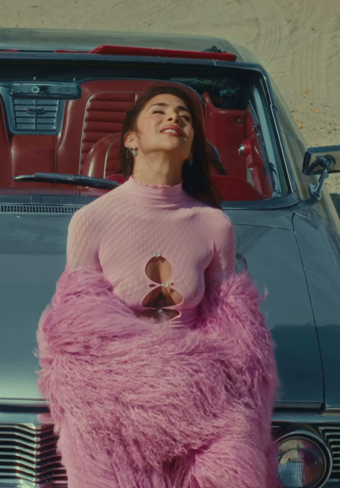 Que bonita es la vida 🦋 Espero que esta canción conecte de alguna u otra manera con ustedes. Que toque sus almas tanto como tocó la mía. 