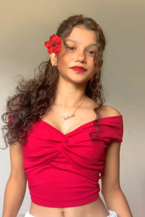 Perfect body with a perfect smile🙂‍↔️❤️ #viral #trending #fypシ #onemillionaudition #dance #spotify #fyp 