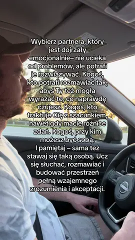 Kto by nie chciał mieć partnera lub partnerki, który: – jest zawsze w równowadze ⚖️ – wyrozumiały i spokojny ☁️ – inteligentny i zaradny 🧠 – potrafi prowadzić głębokie rozmowy 🗣️ – jest pełen akceptacji, energii i zdrowia ❤️‍ – świetnie radzi sobie finansowo 💰 – jest wysportowany i aktywny ‍♀️‍♂️ – a do tego charakteryzuje go życiowa mądrość 🌱 Prawda jest taka, że aby mieć na stałe kogoś takiego przy sobie – najpierw sami musimy się tacy stać. To proces, który wymaga odpowiedzialności i gotowości do rozwoju. Już niedługo ruszamy z procesem treningowym dla par, które potrzebują wsparcia w codziennych wyzwaniach życia i relacji. Proponujemy unikalną możliwość skorzystania z bezpłatnej konsultacji z Krzysztofem – to okazja, by uzyskać wsparcie i dowiedzieć się więcej o tym, co dla Was przygotowaliśmy. Aby się zapisać – wejdź na profil i kliknij link w bio pod zdjęciem✍️ #terapia #terapiadlapar #zwiazek #rozwoj #swiadomosc #emocje #uwalnianieemocji 