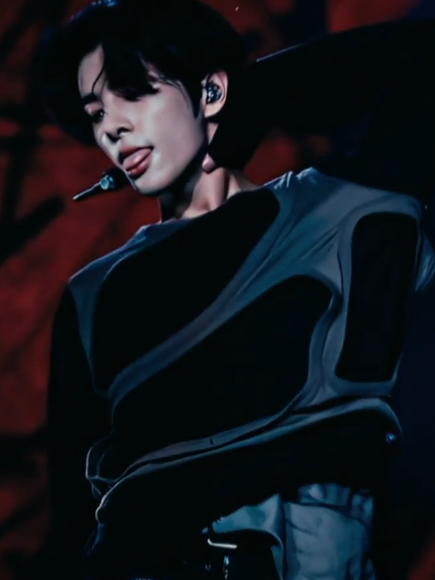 #jake | jake version to those who requested it!! sdt to my fav jake stan @sav❀  | #jakeedit #jakeenhypen #jakeenhypenedit #simjake #jakesim #simjaeyun #enhypen #enhypenedit #kpopedit #kpop #foryoupage #foryou #fyp #viral #trend #trending #ae scp sjyvns and enlauve 