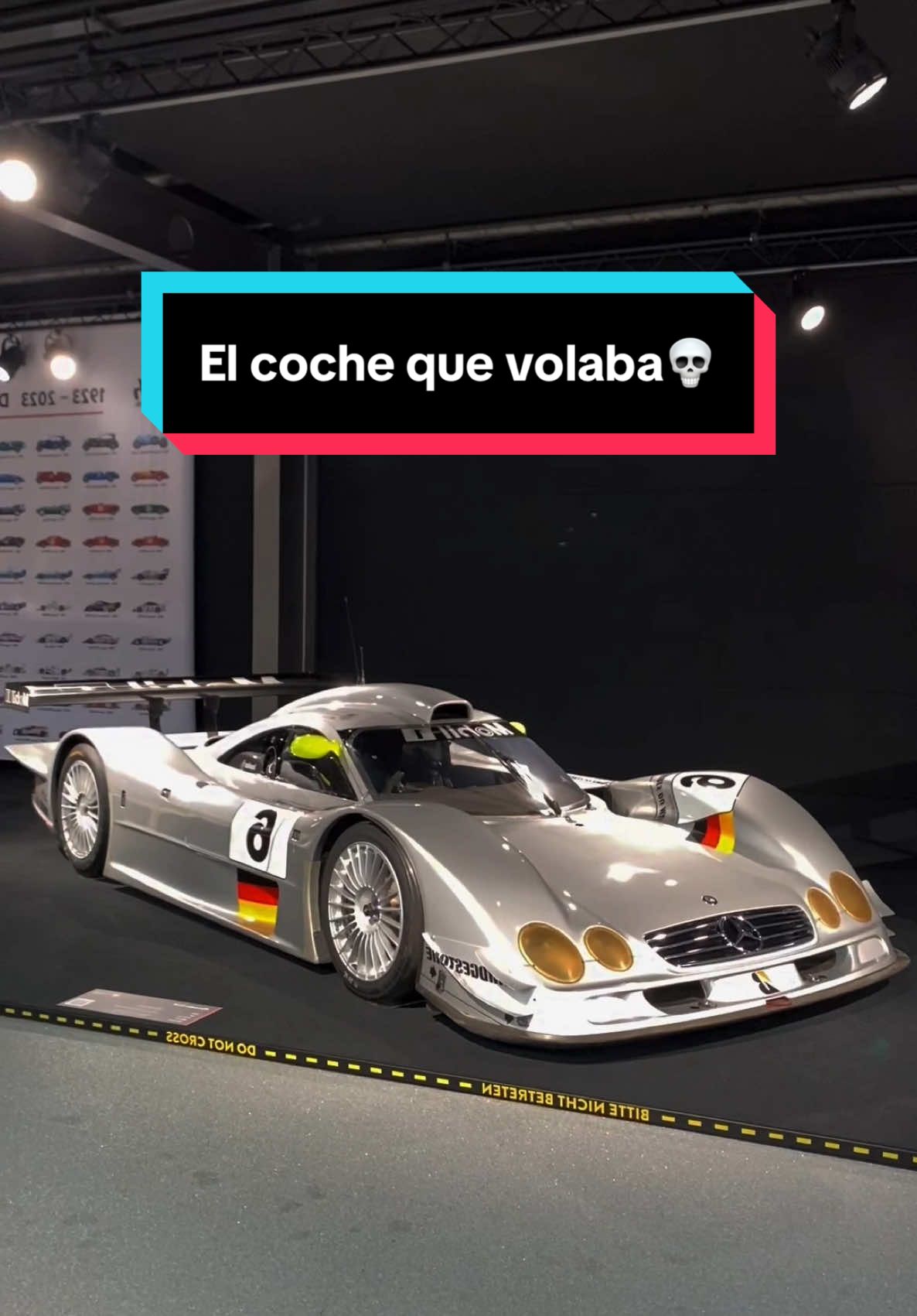 El coche que no corría… Volaba💀 #mrsarky #coches #autos #mercedes #sarky #mercedesclr #clr #mercedesbenz #trend #fyp #parati #motivation #mercedesbenzclr #amg #lemans #tunning 