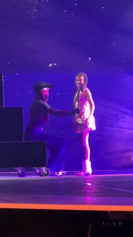 this is now a Rumi Carter fan page 🥹 #cowboycarter #rumicarter #sofistadium #fyp #trending #beyonce #rwt 