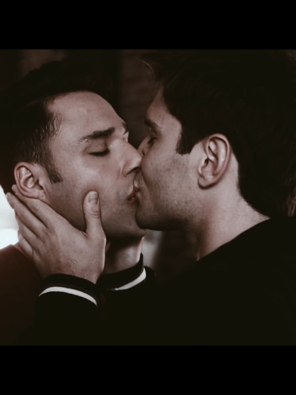 I need my parents back THIS IS AN ORGINAL CONTENT WITH HIGHEST QUALITY  #TARLOS #tarlosedit #911 #911onlonestar #911onfoxedit #tkstrand #tkstrandedit #ronenrubinstein #ronenrubinsteinedit #carlosreyes #carlosreyesedit  @LL4 @kay<3 @shae @𝖿𝗅𝗈🦇 @josh 𖤐 @melaa :)) @maya @Noah☆ @m4shka | commissions are open @★ @ki !★ @fin ⭒ @Freddie Freakman🚒 @aurel! @martine 🚒⊬ @tress💌 @➤ 𝖆𝖓𝖆𝖎𝖘 • @sky ♪ @buckleydiaz 🚒 @𝙏𝙮𝙢𝙪𝙨. 