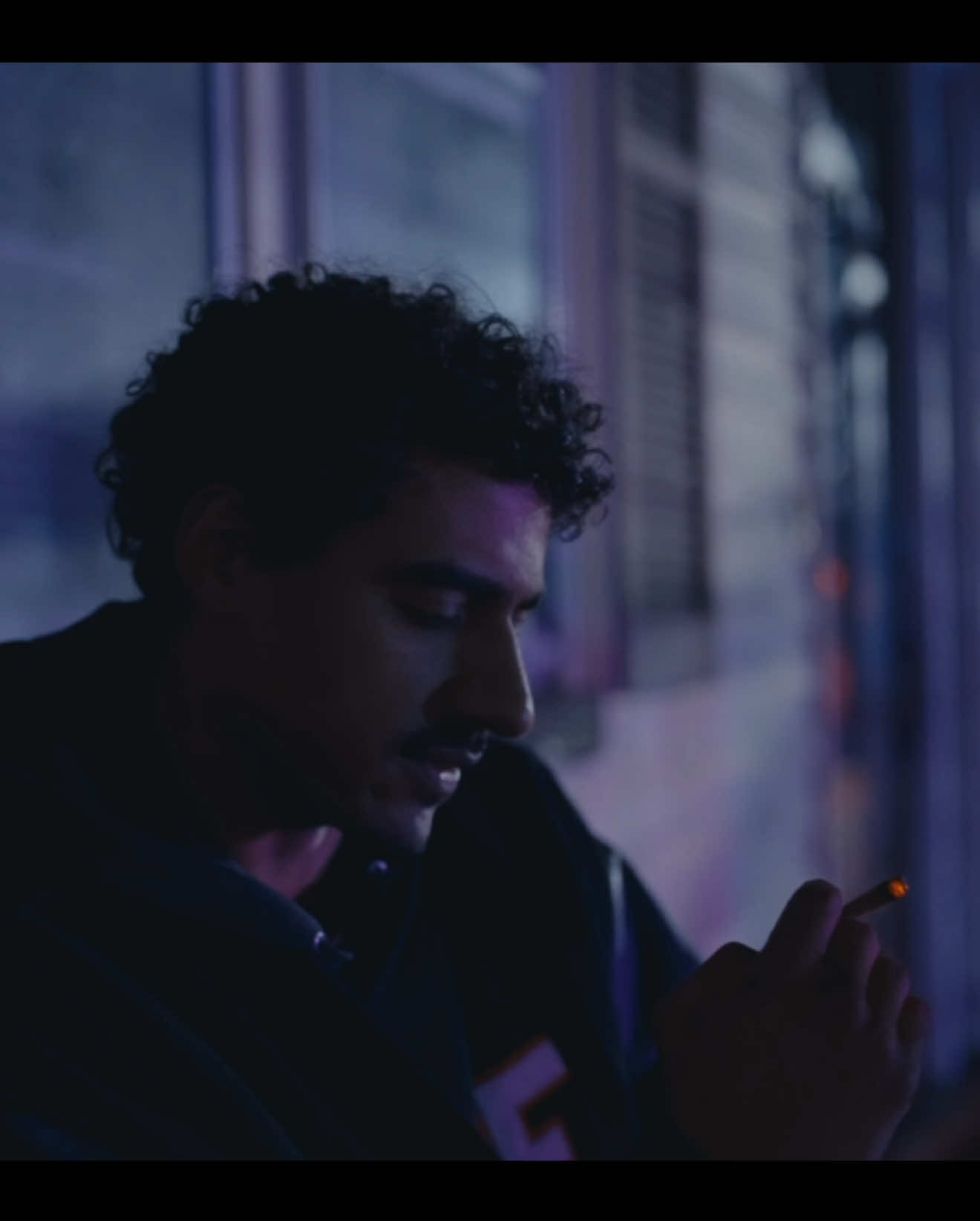 SCATTERBRAIN OFFICIAL TRAILER  I had way too much fun helping make this film. It was a pleasure to be apart of and I can’t wait to watch tonight! I’ll never forget the cold shoot day where my mouth couldn’t form words for my lines 😭 great times. @alexanderpasquale you’re goated for this . @caltolentino_ you’re tall and buff and @riley.waterman just stay handsome, you can’t lose.  “Scatterbrain follows Finley, an imaginative college senior who tries to convince his childhood best friends to help him uncover the mystery behind a cartoonish cloud in the sky only he can see.“ #model #actor #movie #scatterbrain #film 