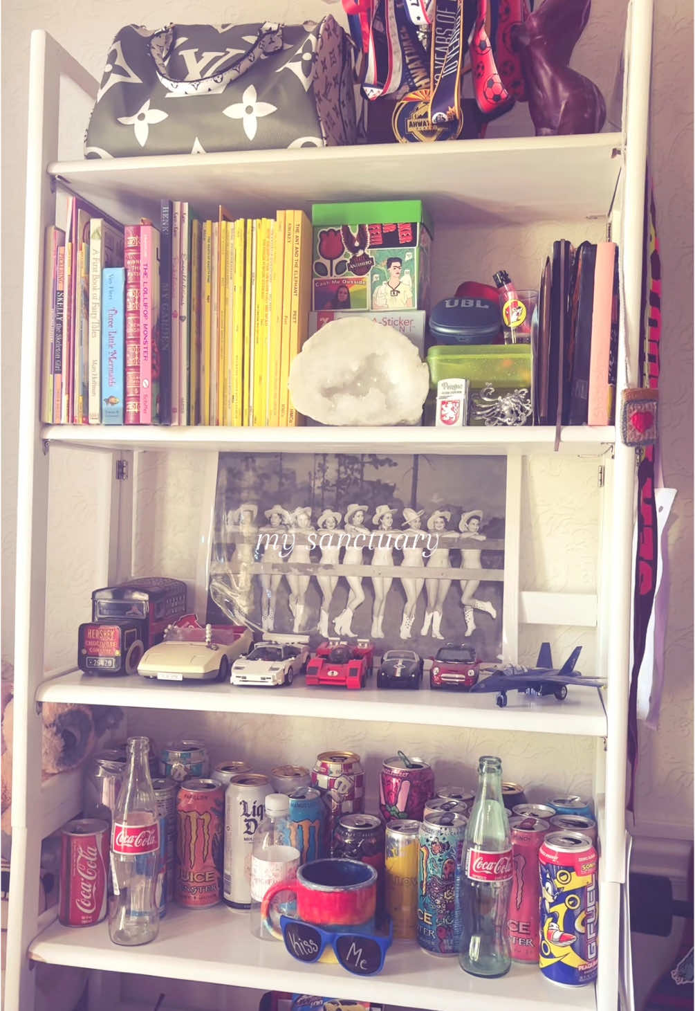 am i aesthetic,  💔😔#RoomTour ##nostupidpeopleallowed