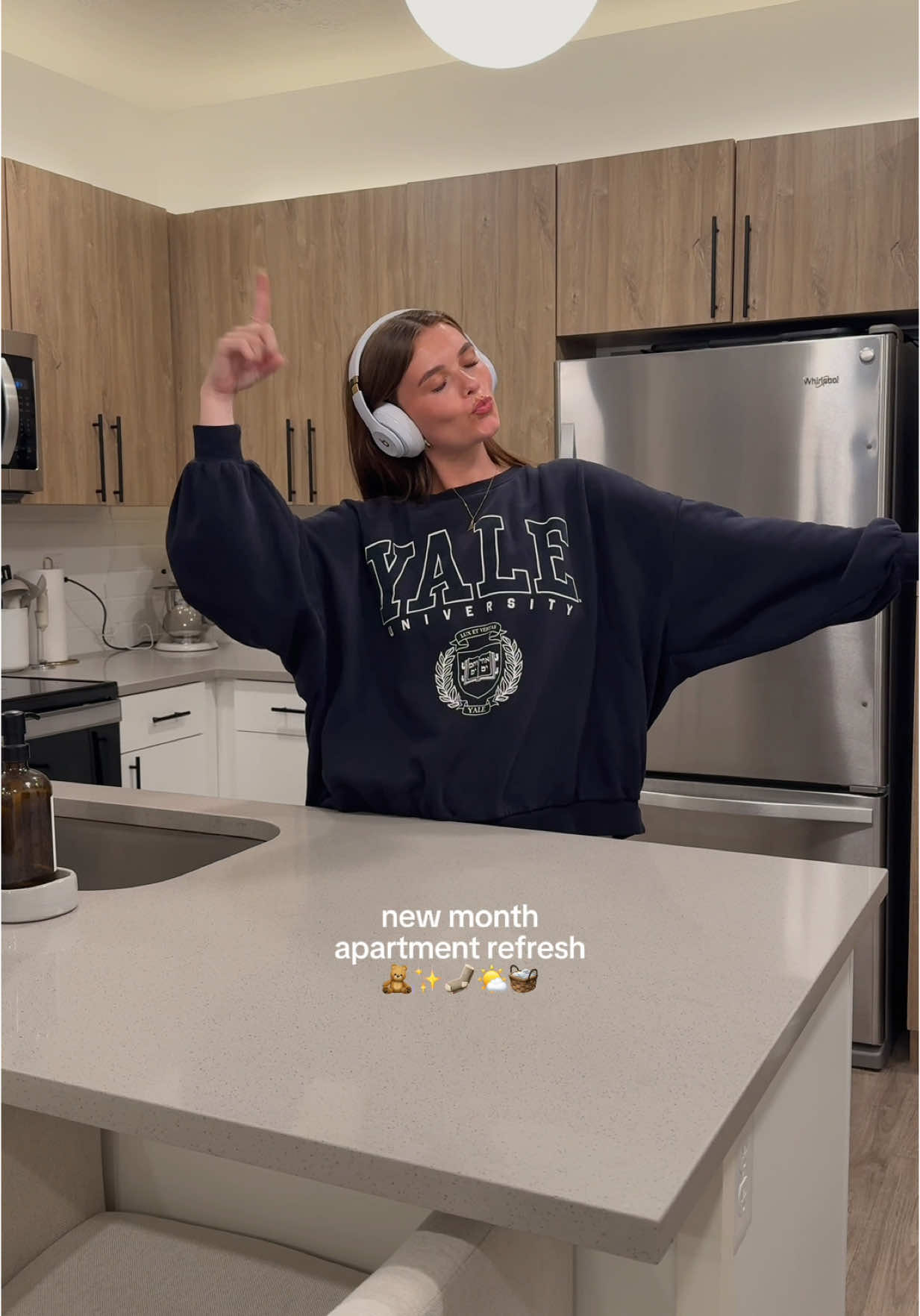 new month refresh🧸✨ #cleaning #CleanTok #cleaningvideos #apartment #apartmentliving #apartmentcleaning #apartmentcleaning #apartmentliving #cleaningtherapy #apartmentcleaningtiktoks #cleantokvideos 