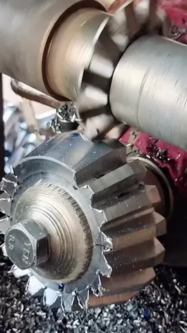 taillage pignon conique #cnc #filetage #machine #mechanique #numerical #tronçonnage  