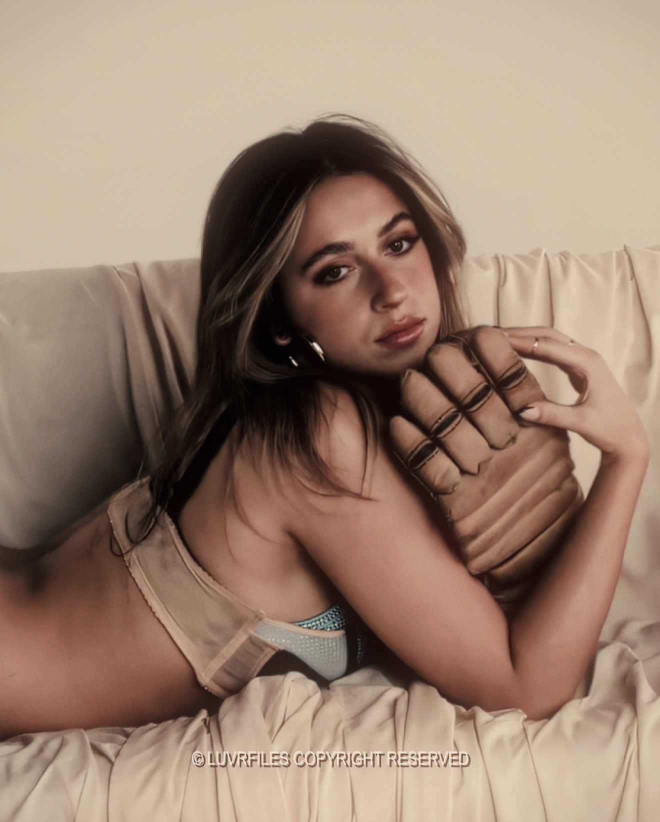 greedy photoshoot is so iconic  (ac: mine (in bio) , cc/scp: txvtez , panning: s0urtms) #tatemcrae #tatemcraeedits #tatemcraeedit #SC2W #soclosetowhat #greedy #fyp #foryou #viral #ae #aftereffects #velocity #audio #omgedit #trending @tate mcrae  tate mcrae edit  greedy edit audio