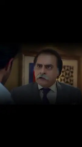 تیر ا گلہ خدا سے کیسے کروں تجھے مانگا بھی تو اُسی سے ہے رو رو کر  میں تمہیں کہتا تھا نا تم مجھے چھوڑ دو گی میں بکھر جاؤں گا ٹوٹ جاؤں گا اور تمہیں یاد ہے تم ہنس پڑتی تھی ، دیکھو نہ یار بکھر گیا ہوں ٹوٹ گیا ہوں . میں #trend #trending #grow #growmyaccount #poetrylines #foruyou #foryoupage #sad #Love 