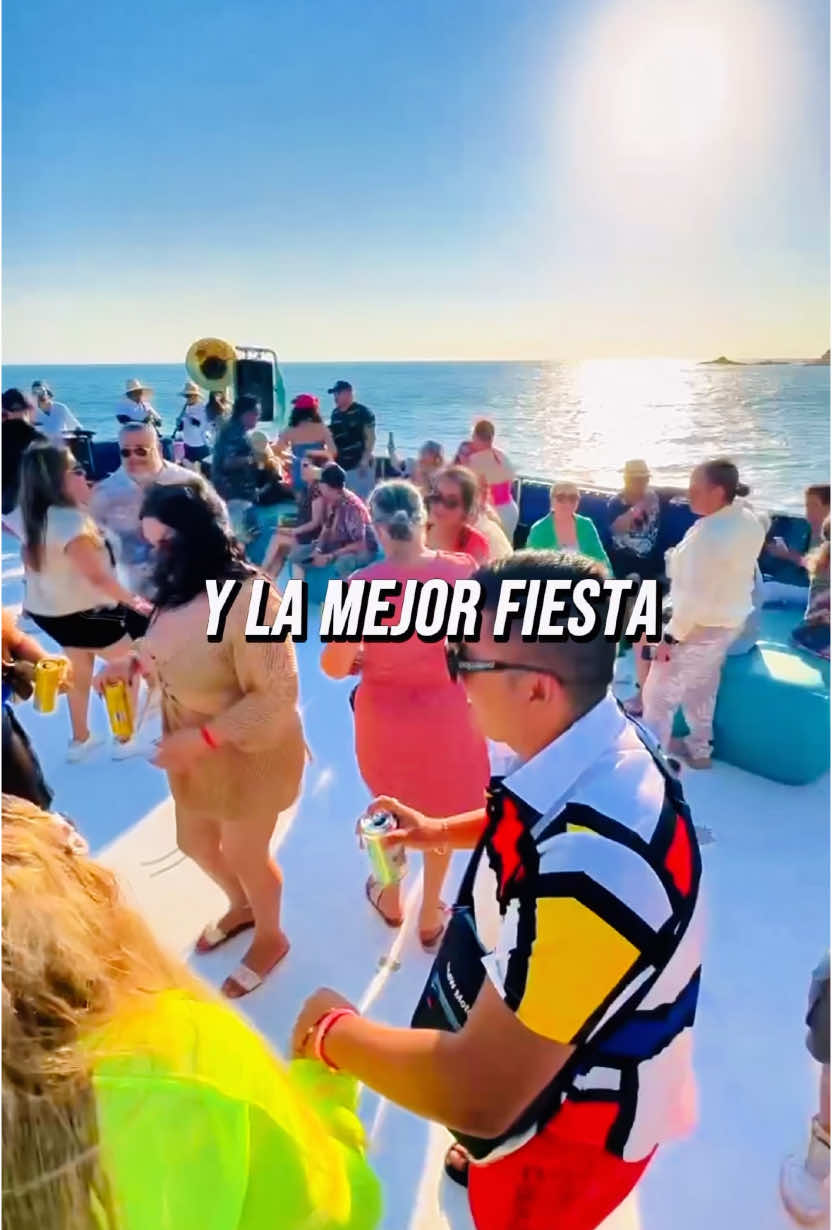 ¡Vive la experiencia del tour más auténtico al estilo Sinaloense en Mazatlán! Todo incluido: barra libre, comida deliciosa y banda en vivo para que no dejes de bailar. Disfruta de banda a bordo los días miércoles y fines de semana. 🎟️ Adquiere tus boletos por teléfono o WhatsApp 👉🏻 669 271 1282 / 669 146 9996 O en www.sensationmazatlan.com  #SensationMazatlan #Mazatlan #MazatlanSinaloa #AllInclusive #MazatlanTour #QueHacerEnMazatlan #MazatlanMexico #BandaParty