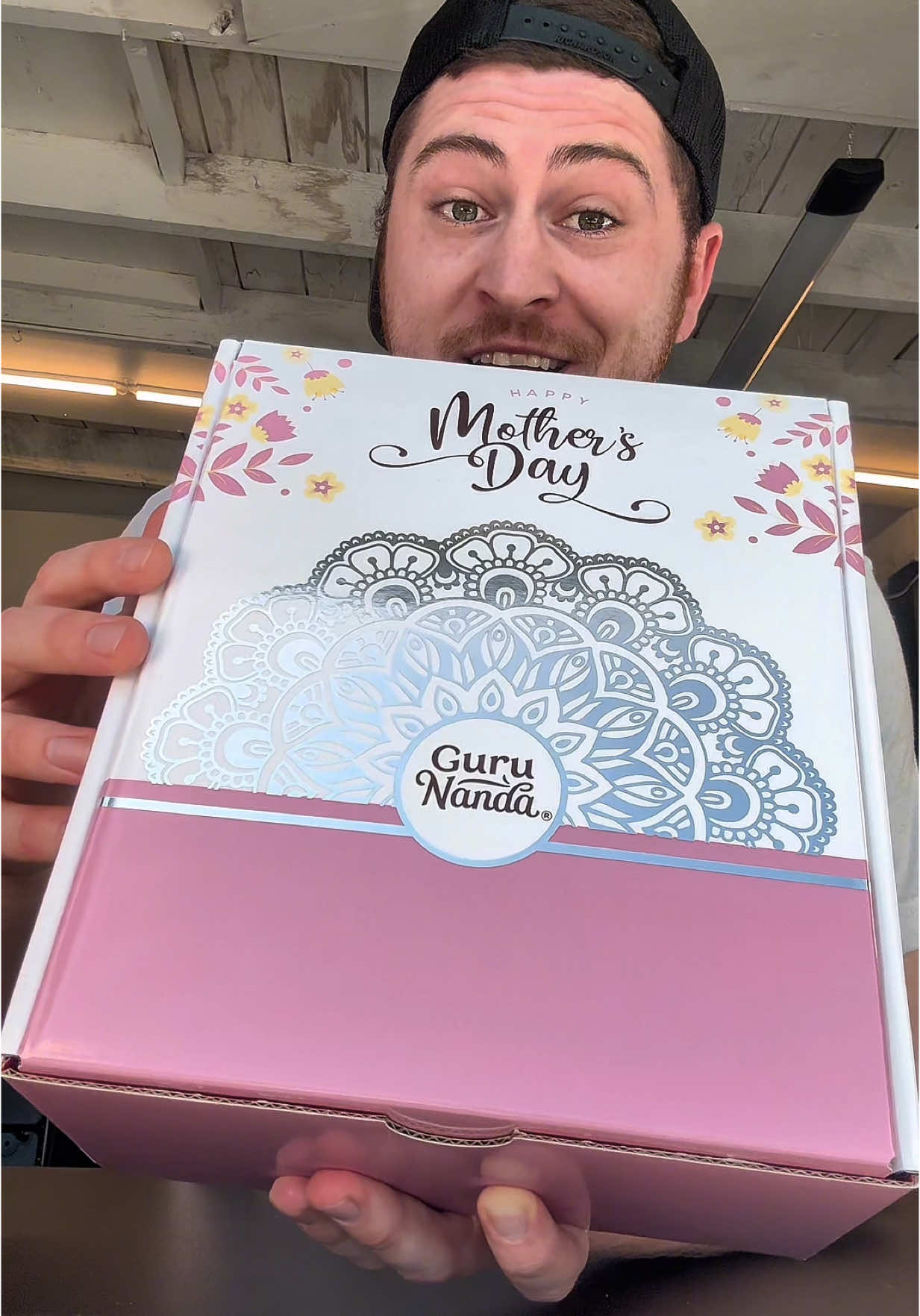 This Mother’s Day box from guru nanda is STACKED 💕 #gurunanda #gurunandamothersdaydeals #mothersday #mothersdaygift #mothersdaydeals #tiktokshopmothersday #tiktokshopmemorialday #tiktokshopsummerturnup @Elizabeth @Puneet Nanda bridge the gap 
