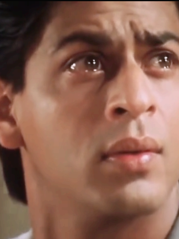 Rain doesn't know who it falls on, but tears know who they fall on #shahrukhkhan #fypage 