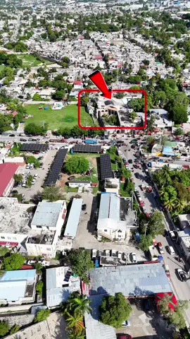 “Cœur administratif de Delmas, symbole d’espoir et de service pour la communauté. #Delmas33 #Haiti #PalaisMunicipal #FiertéLocale” le Palais Municipal de Delmas est un bâtiment administratif situé à Delmas 33, dans la commune de Delmas, près de Port-au-Prince, en Haïti. Il abrite les bureaux de la Mairie de Delmas, dirigée par le maire Wilson Jeudy. Ce lieu est le centre des services municipaux, tels que l’état civil, l’urbanisme et les affaires sociales. #haitiennetiktok🇭🇹🇭🇹🇭🇹🇭🇹😍😍😍😍 #haiti #delma #soshaiti #petionville 