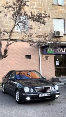 4 gözdən oyana Trasın Şahı yoxdu)👌 Artığ əskiy söz yazmıyın! #99bp225 #keşfett #global #tutdaala🖤📌 #mercedes_azerbaijan🇦🇿 #gecəpostu🖤 