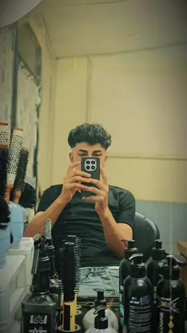 #يرحلون_عندما_يتاكدون_اننا_نحبهم_بشده..💘