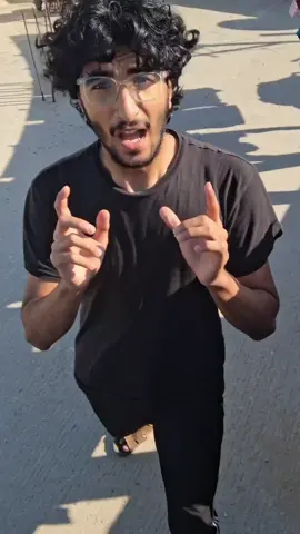 100 water gallons vs 1 G4z4n (clear winner)